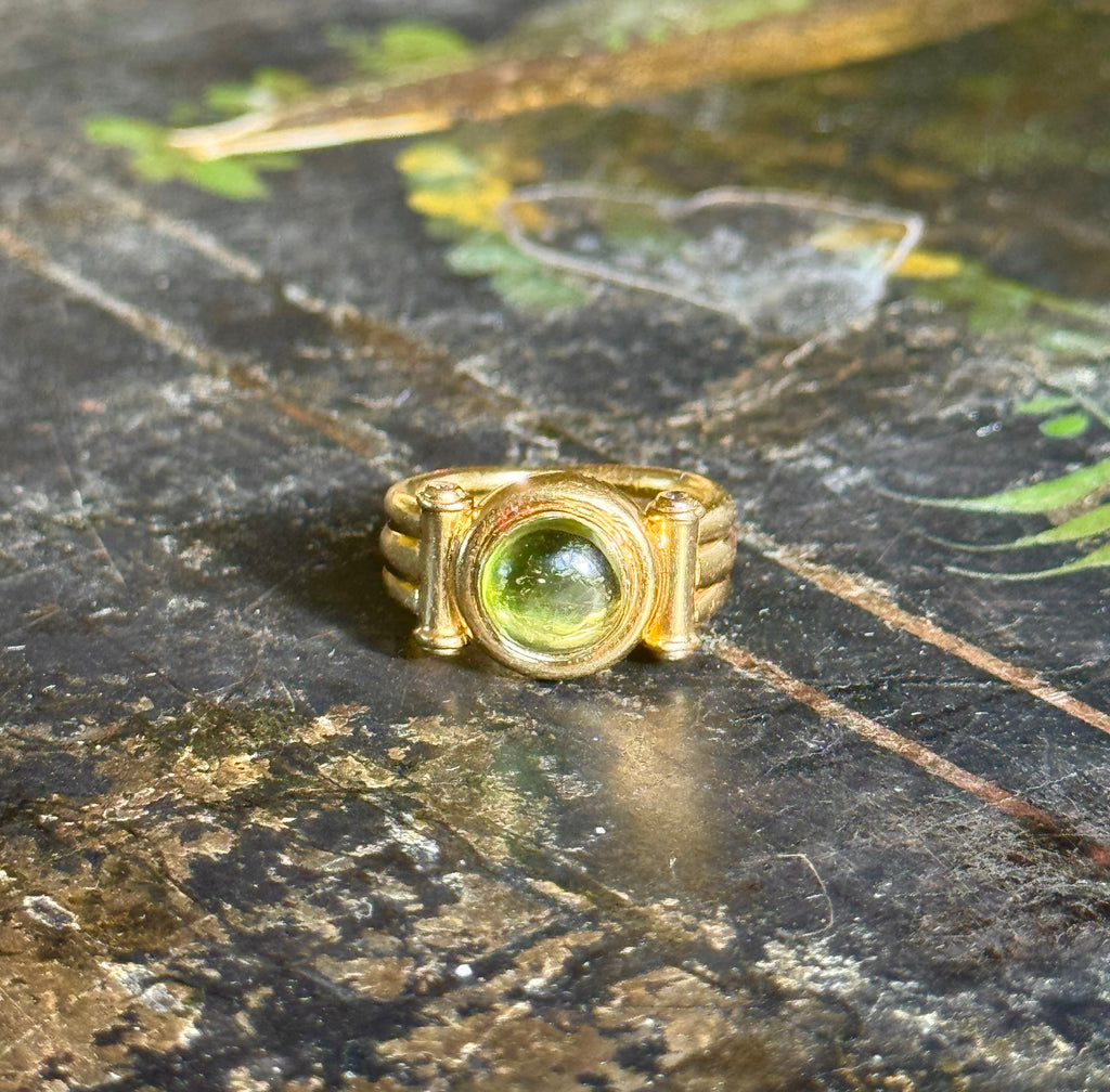 Signed 18K Chopard Peridot Ring with 4 Accent Diamonds