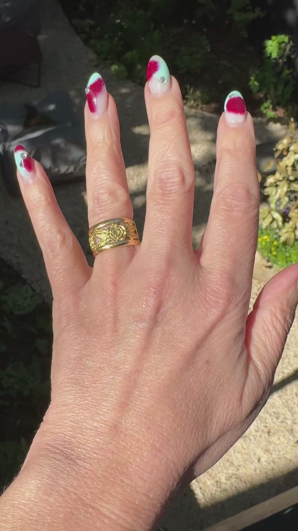 18K Yellow Gold Repoussé Floral Wide Band Ring